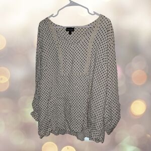 Lane Bryant Blouse Size 22 Cream & Black Diamond Print Roll-Tab Sleeves
